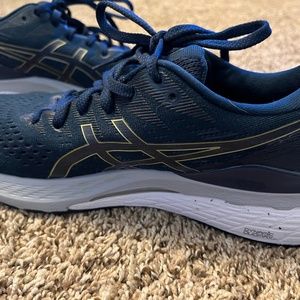 Women’s ASICS GEL-KAYANO 28 Running Shoes French Blue/Thunder Blue Size 9.5